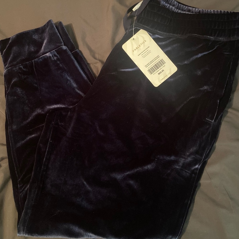 Fabletics Daria Velvet Jogger Pants in Deep Blue NWT XL